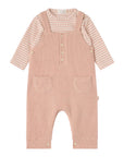 Completo 2 pezzi rosa con t-shirt rigata e salopette Nanan