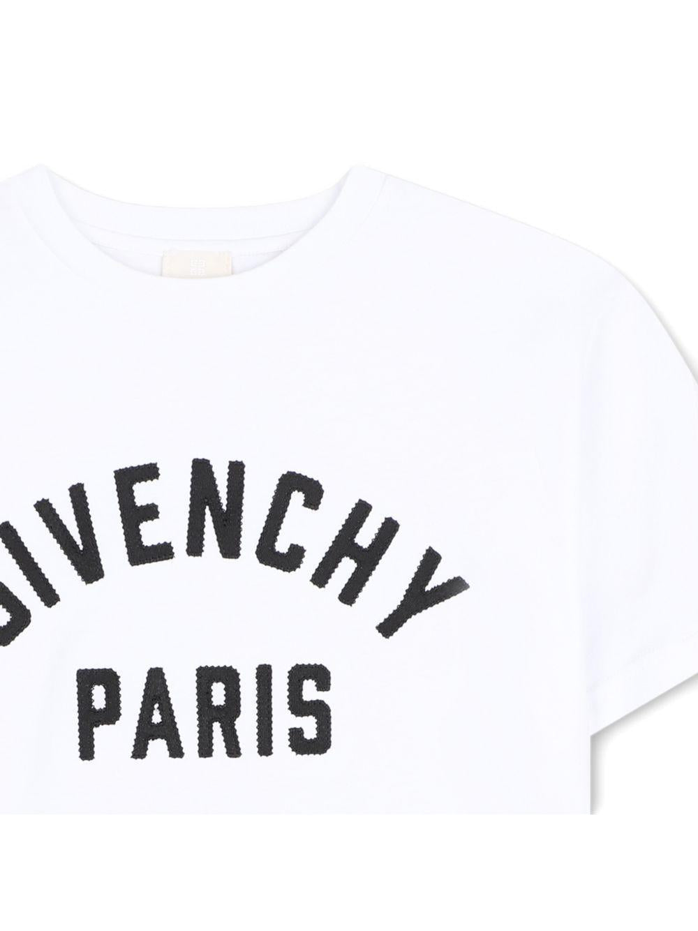 T-shirt bianca con logo patch logo Givenchy cucito a contrasto