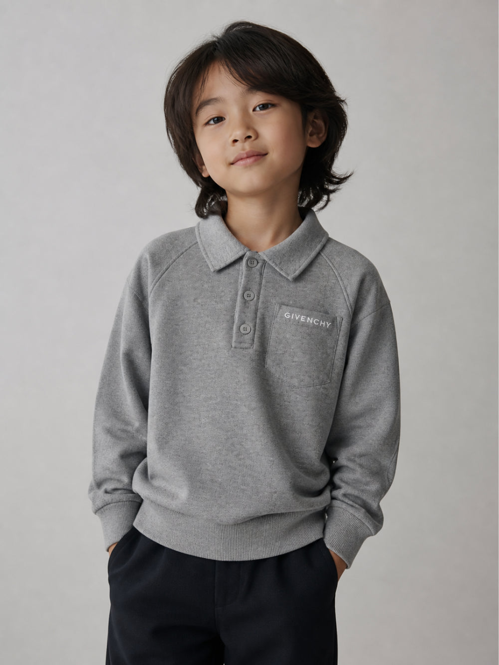 Polo in cotone grigia con logo Givenchy cucito a contrasto