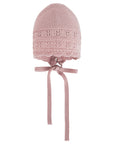 Cappello rosa con laccetti e logo Paz Rodriguez cucito sul retro