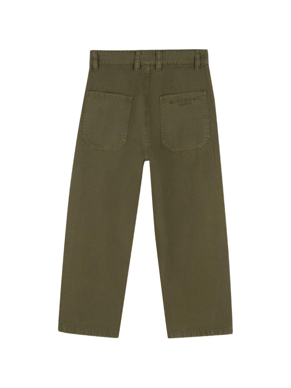 Pantalone verde con dettagli logo Givenchy cuciti sul retro