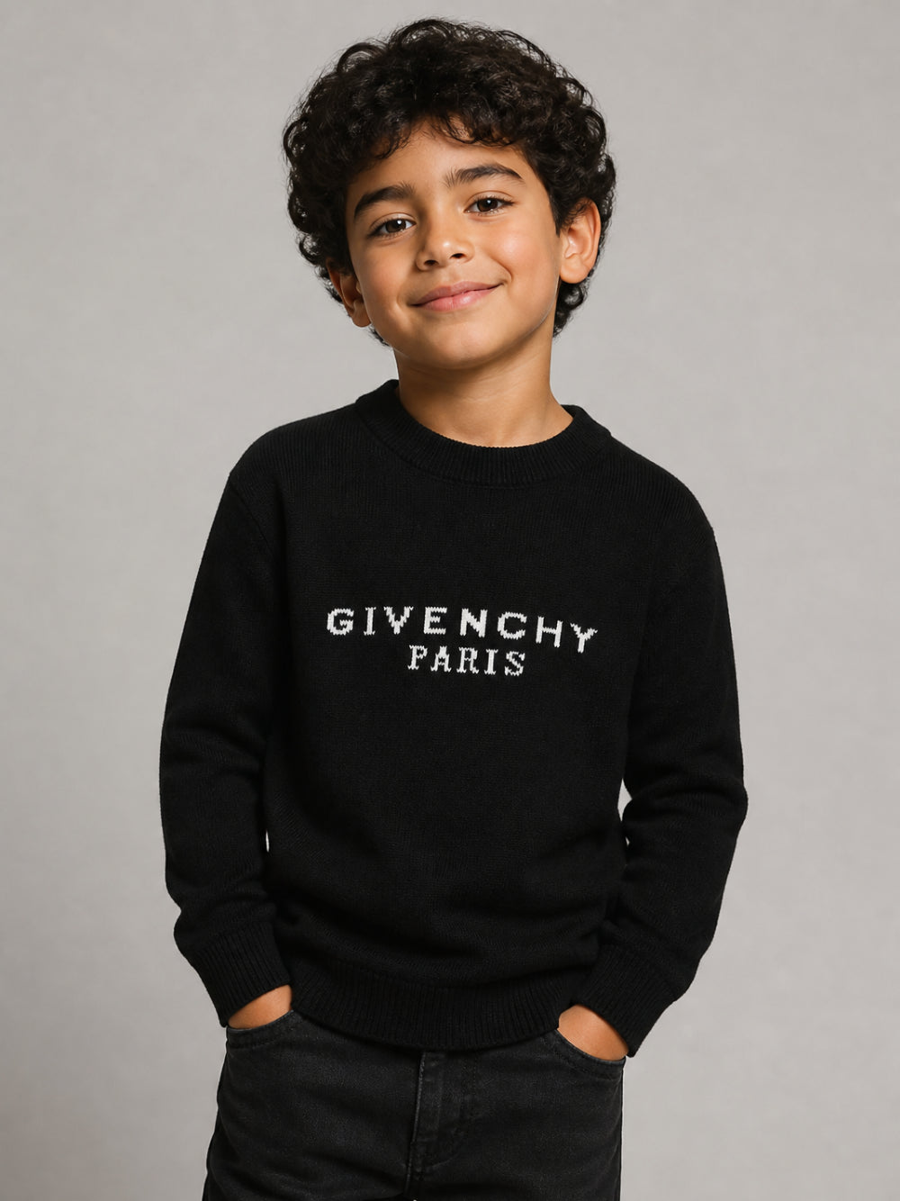 Maglione nero con logo ad intarsio Givenchy a contrasto