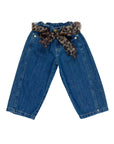 Jeans blu con borchie e dettagli maculati