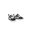 Scarpe nere con baffo 3D Vans
